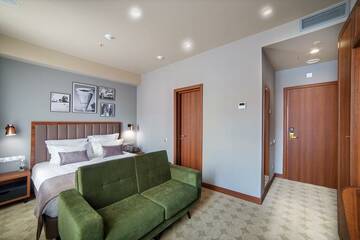 Номер делюкс в Отеле V Hotel Sadovaya